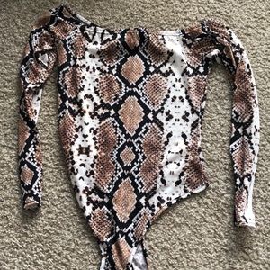 Boohoo Snake Print Off Shoulder Body Suit